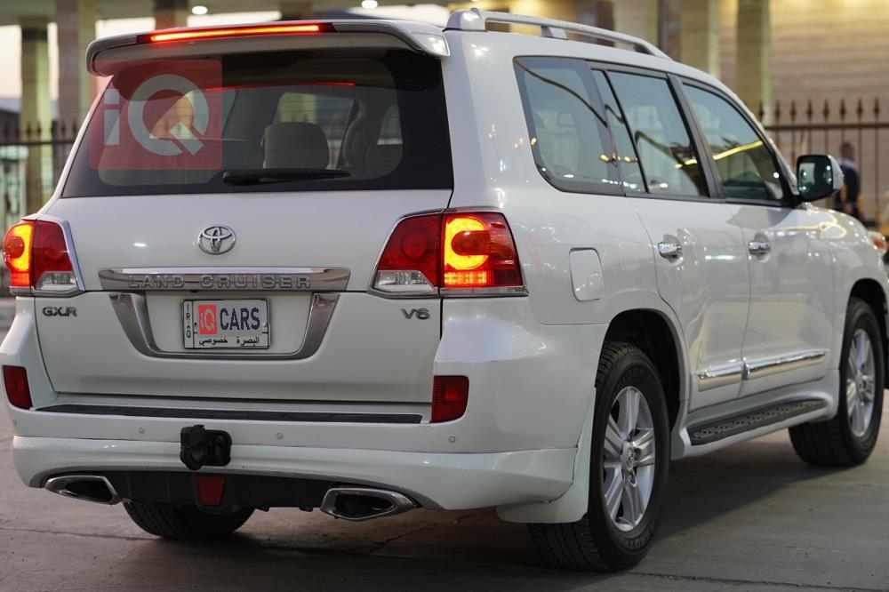 تويوتا لاندكروزر